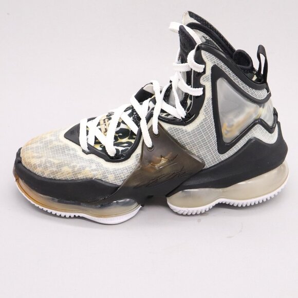 Youth Nike LeBron 19 Cheetah Print Size 3.5Y Basketball Shoes - Picture 3 of 16